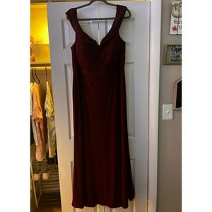 NW Woman formal dress  burgundy Size 18w